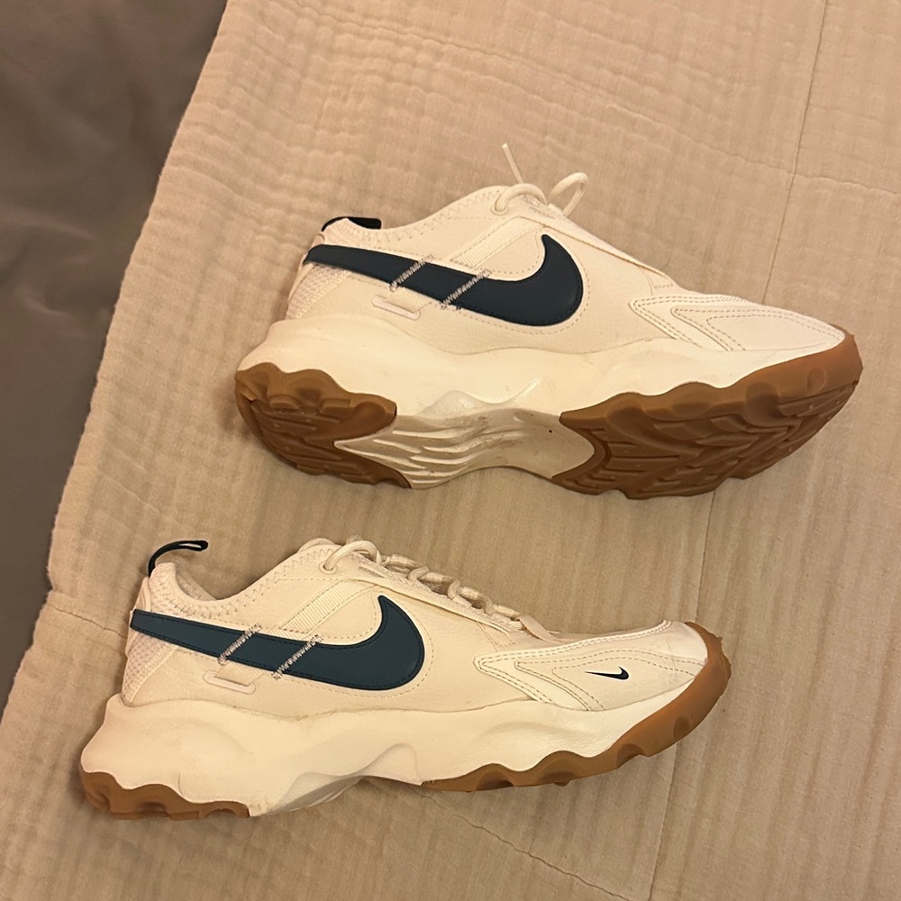 Nike Cream and Navy Sneakers